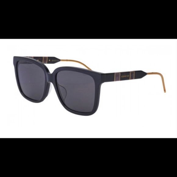 Attn: brand new authentic GUCCI shades. Fire 🔥 can’t miss out 🤩🥰🔥🔥 - Picture 4 of 5